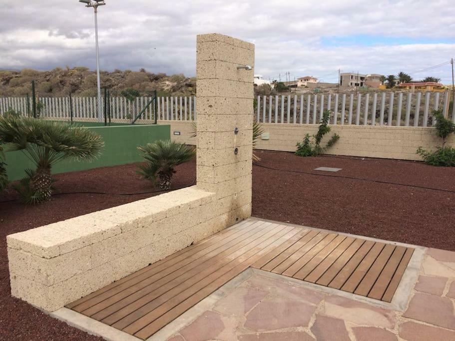 Luxury Beachfront Penthouse El Médano المظهر الخارجي الصورة