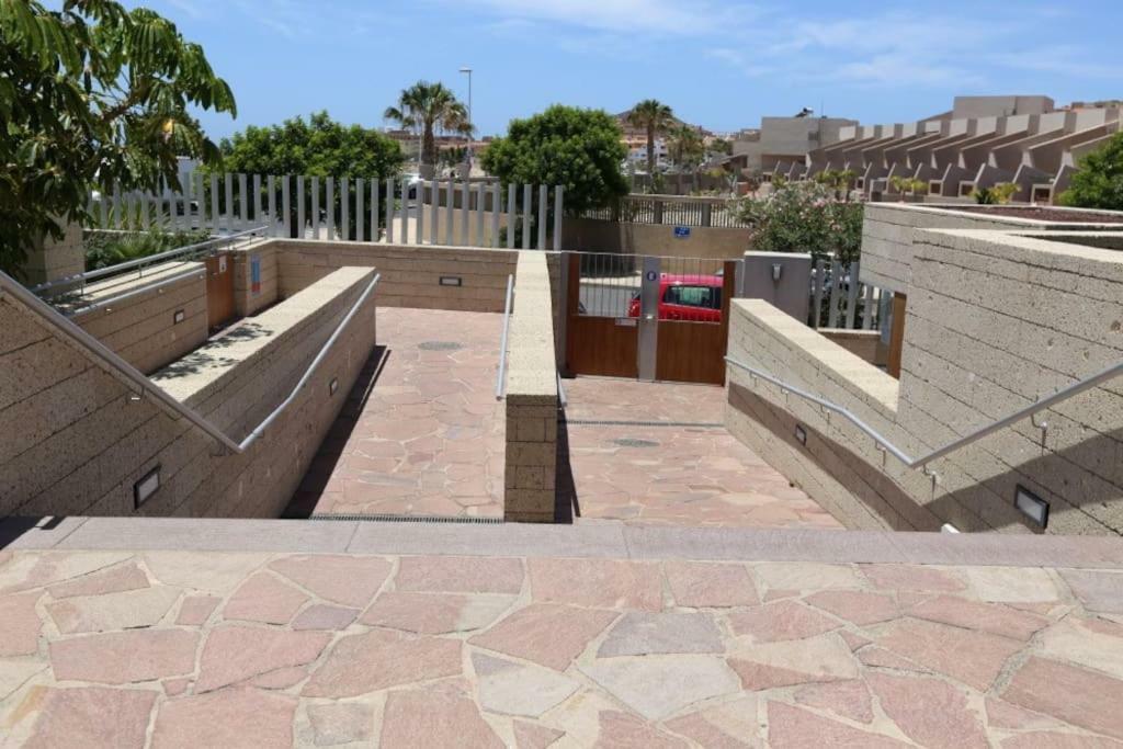 Luxury Beachfront Penthouse El Médano المظهر الخارجي الصورة